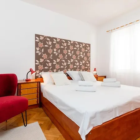 With Parking Space Mavarstica, Ciovo - 17821