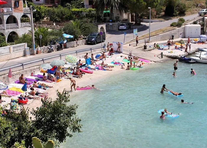 With Parking Space Mavarstica - Ciovo - 17821 Appartement Trogir