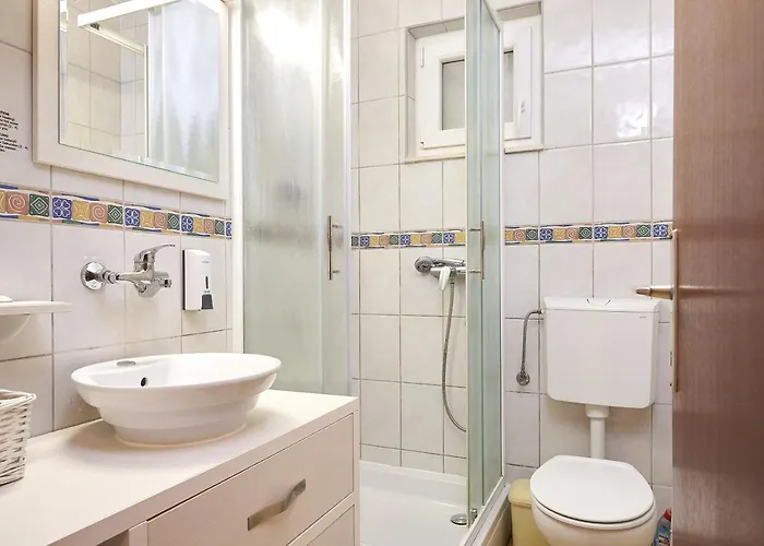 Appartement With Parking Space Mavarstica - Ciovo - 17821 *