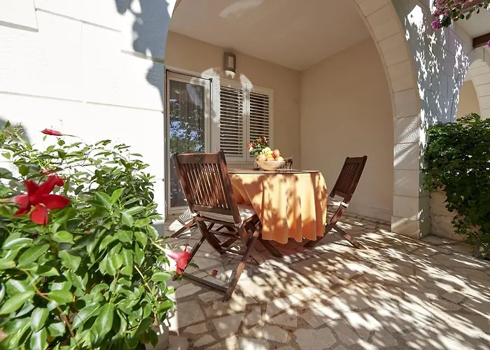With Parking Space Mavarstica - Ciovo - 17821 Appartement *